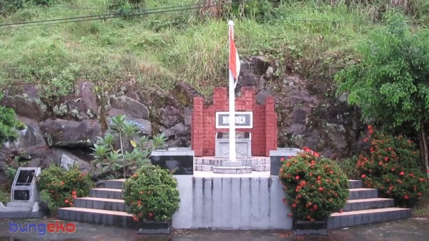 Monumen pengibaran bendera Tanjung Mafutabe, Mareku